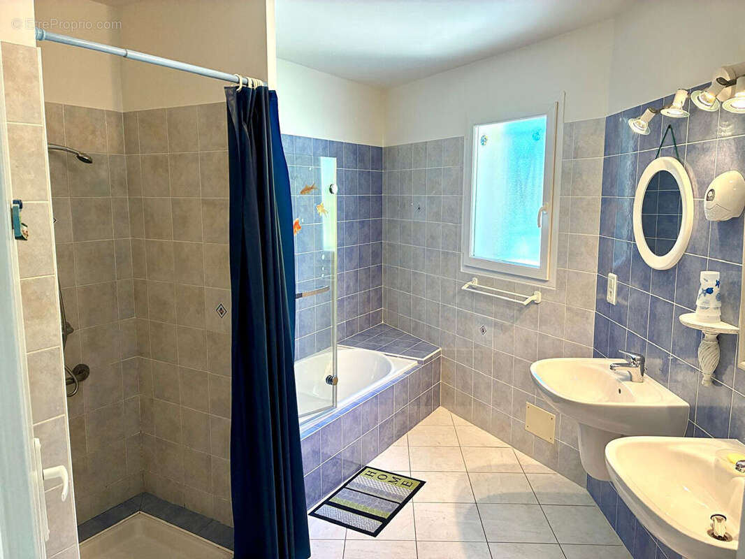 Maison à LE TEMPLE-SUR-LOT