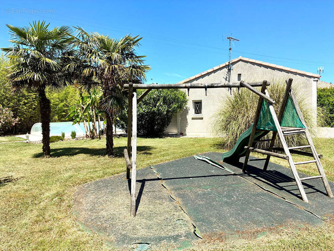 Maison à LE TEMPLE-SUR-LOT