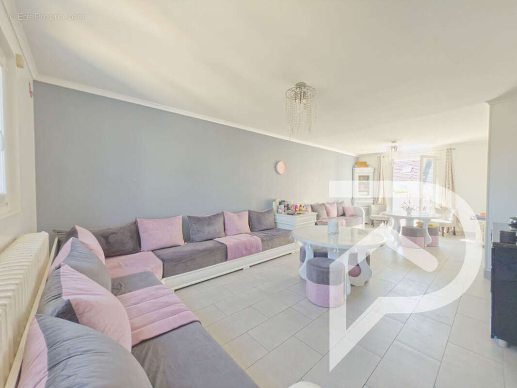 Maison à BEAUMONT-SUR-OISE