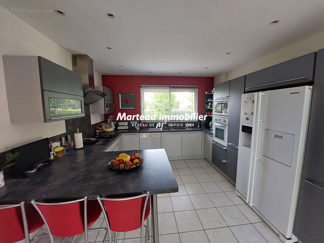 Maison à ROEZE-SUR-SARTHE