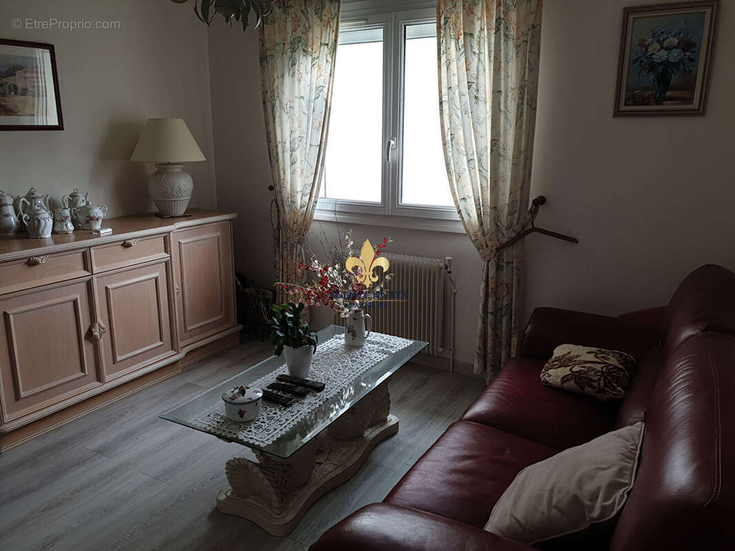 Maison à VILLERS-SOUS-SAINT-LEU