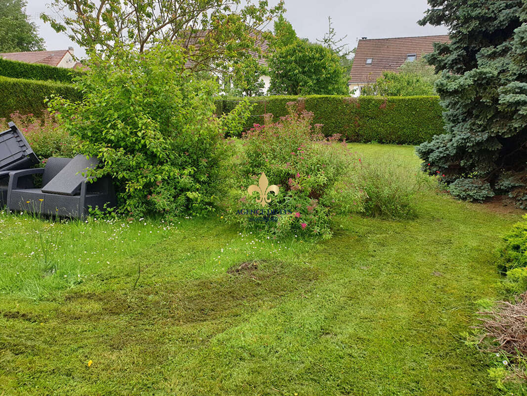 Maison à VILLERS-SOUS-SAINT-LEU