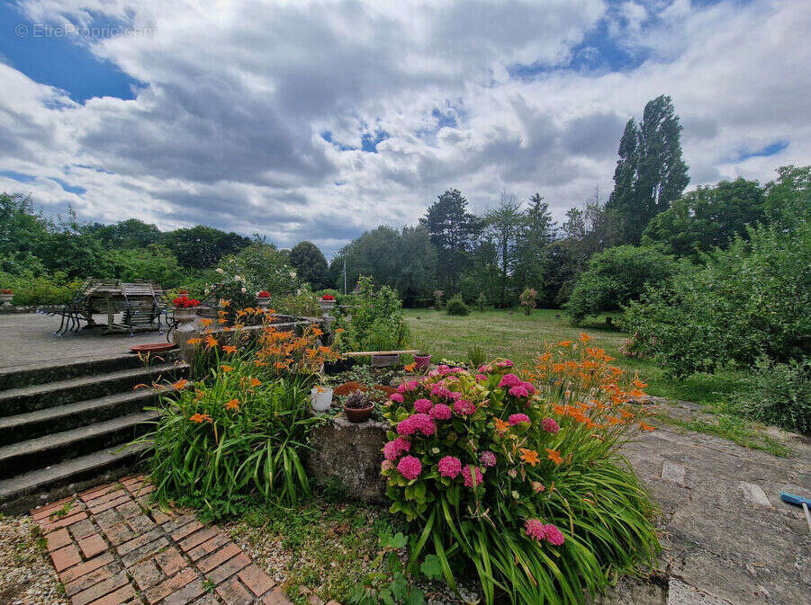Maison à JOUARS-PONTCHARTRAIN