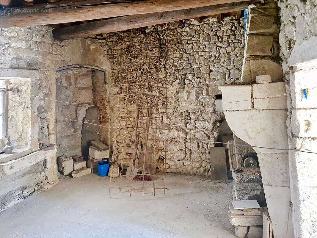 Maison à MONTFRIN
