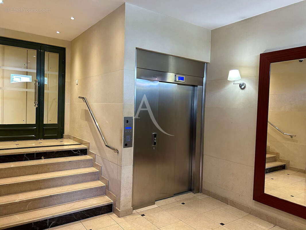 Appartement à CHATILLON