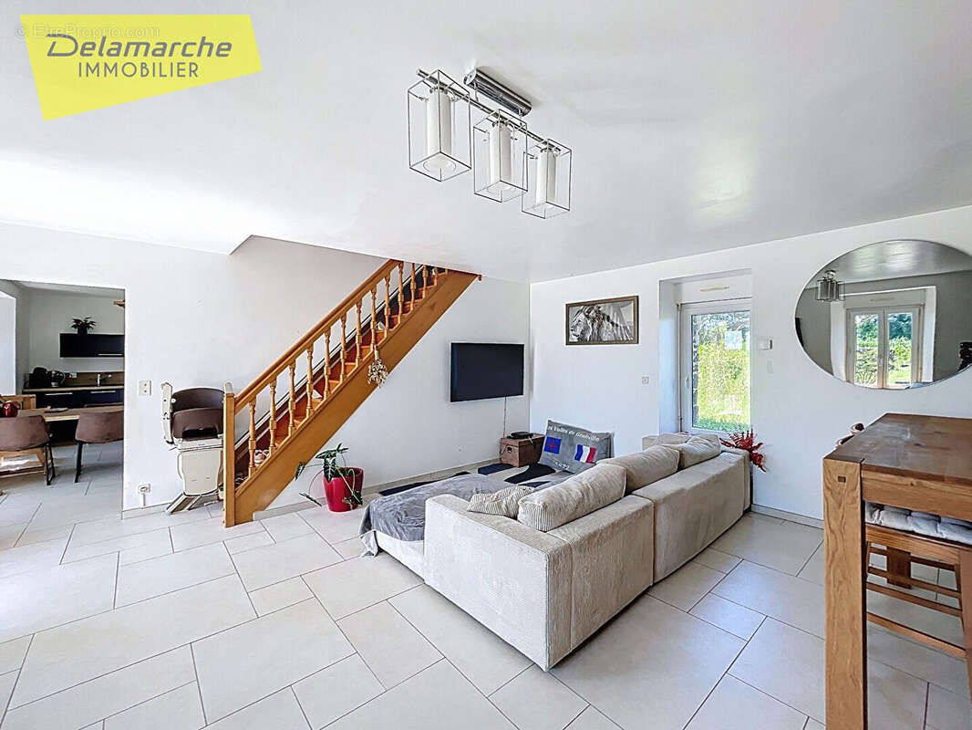 Maison à HUDIMESNIL