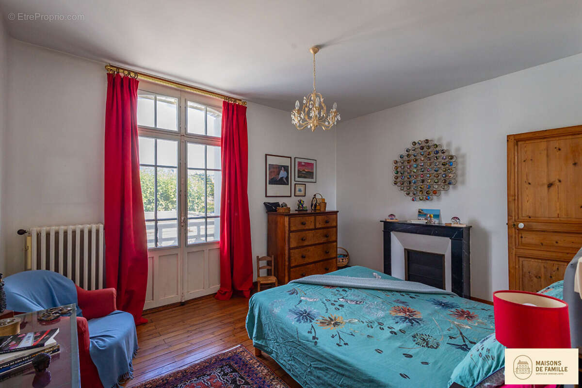 Maison à LE POULIGUEN