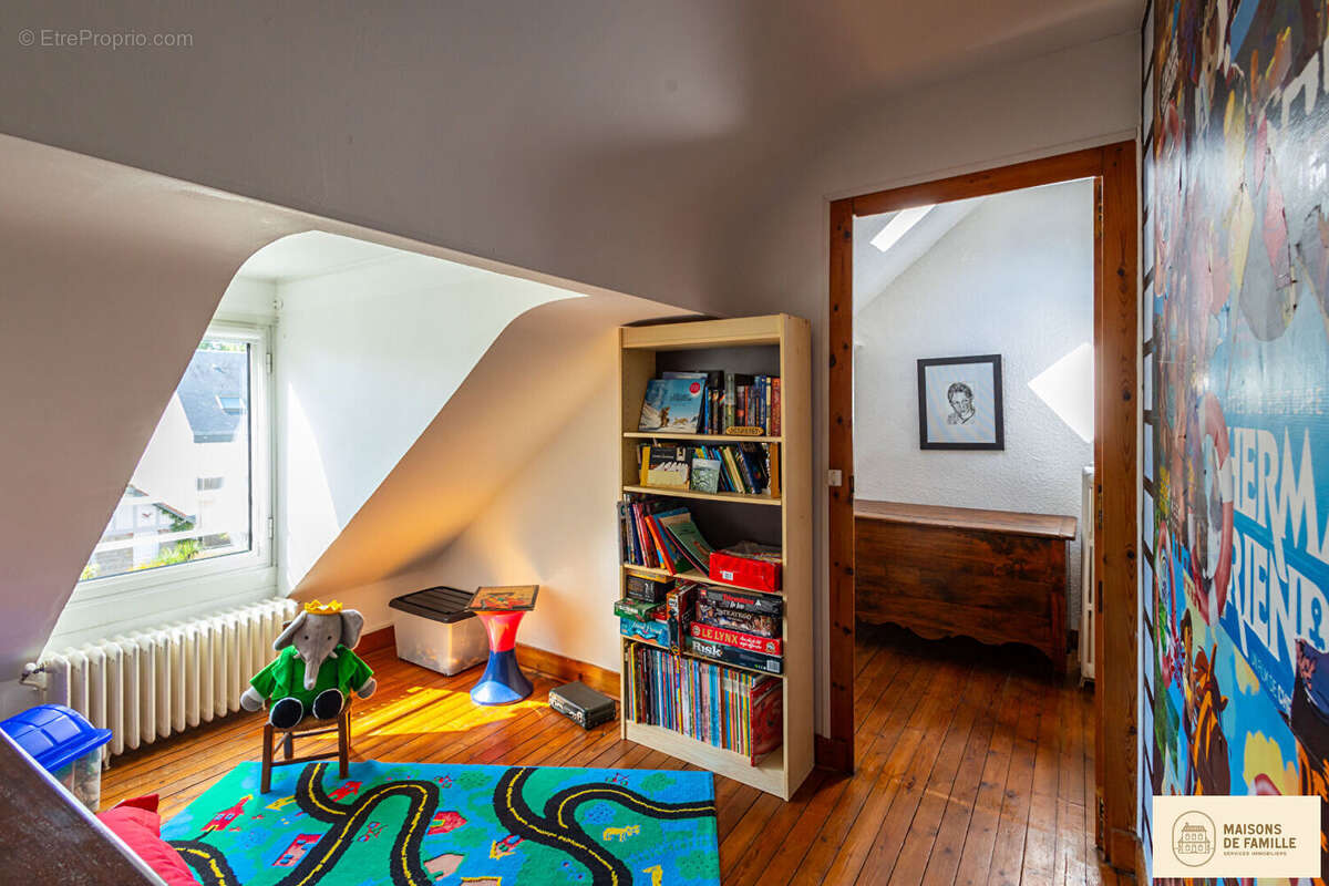 Maison à LE POULIGUEN