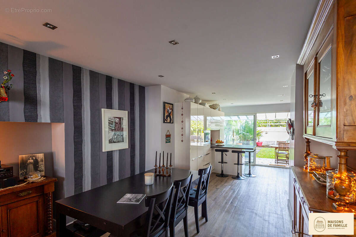 Maison à LE POULIGUEN