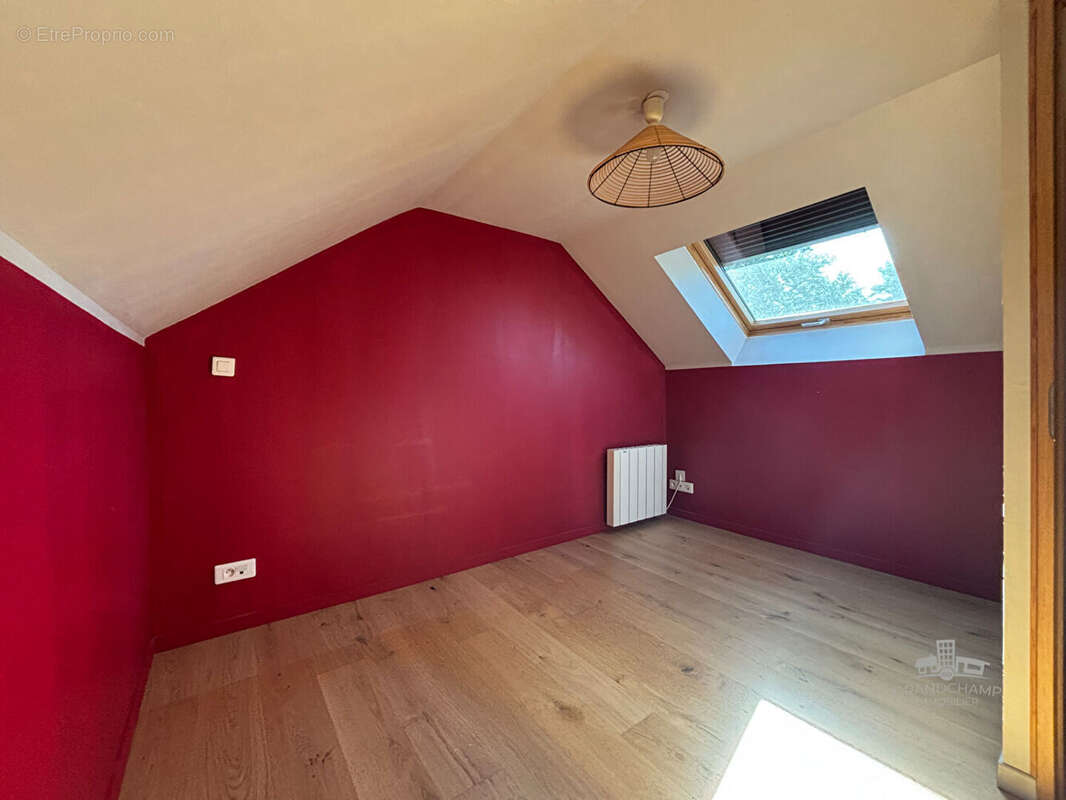 Maison à TREILLIERES