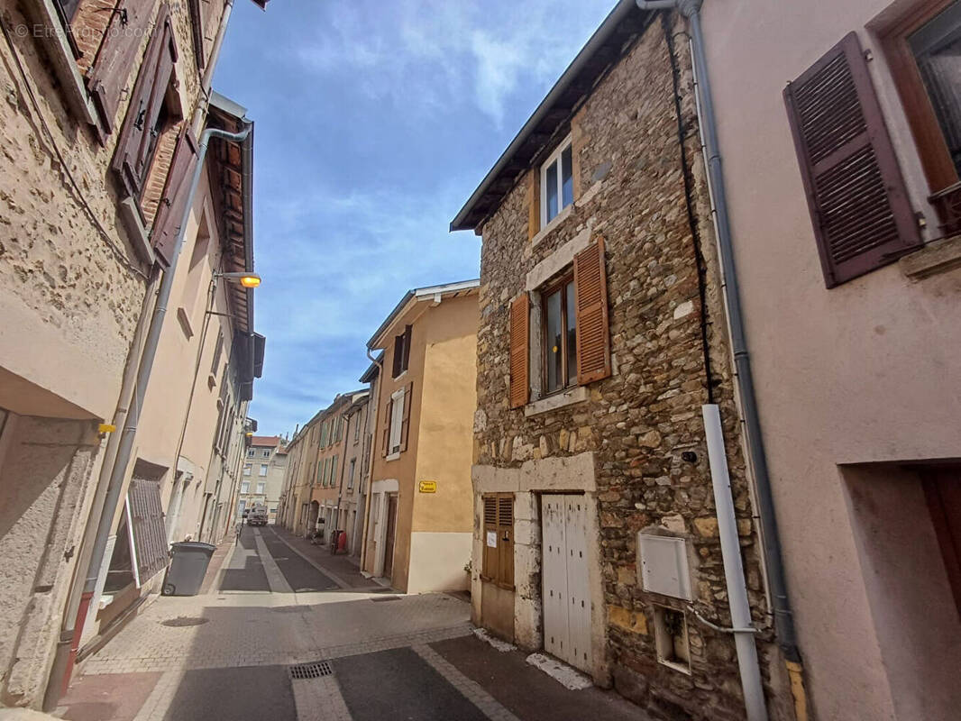 Maison à SAINTE-COLOMBE