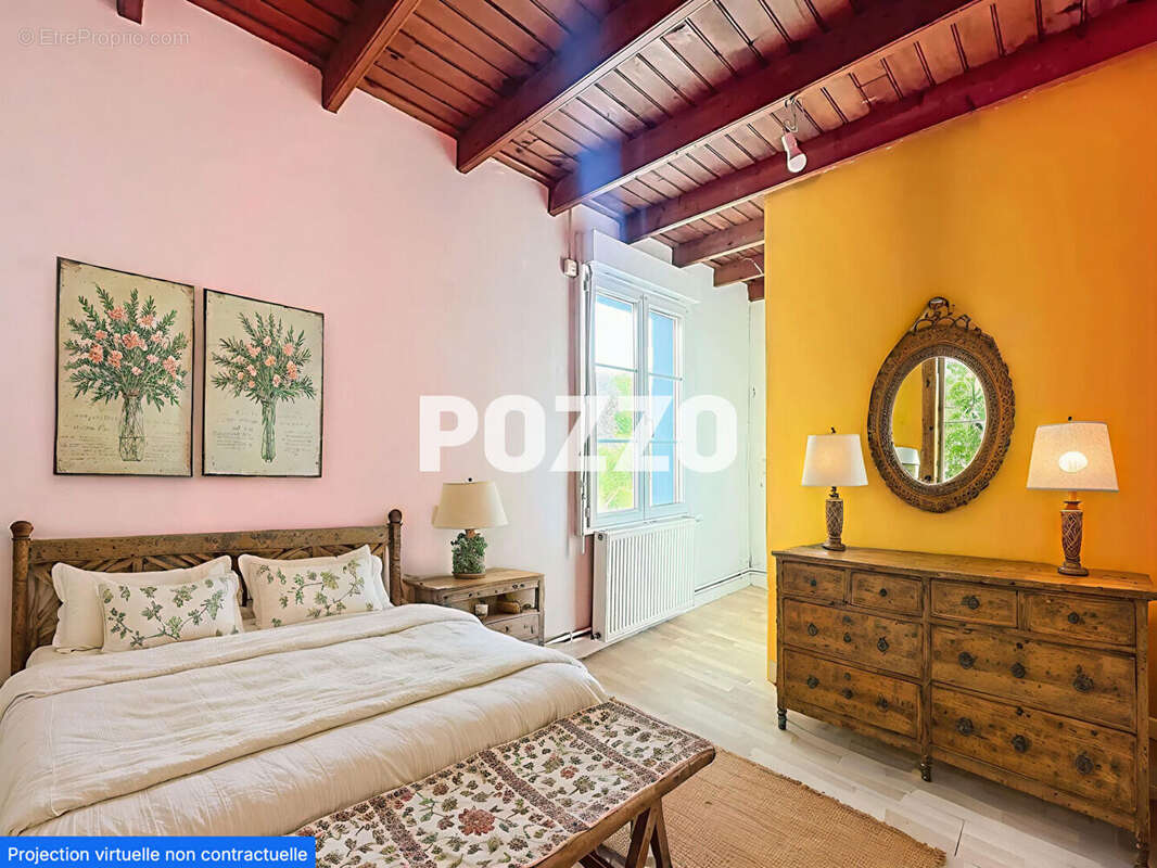 Maison à QUETTREVILLE-SUR-SIENNE