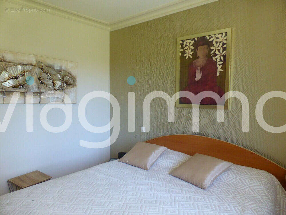 Maison à SAINT-PAUL-EN-PAREDS