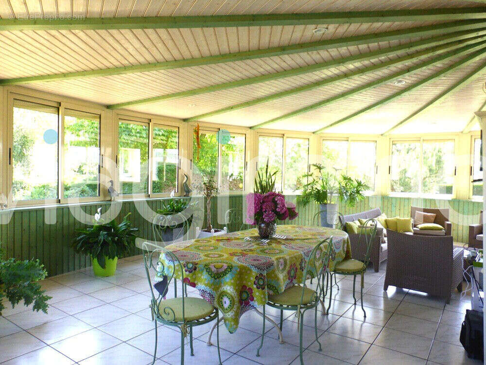 Maison à SAINT-PAUL-EN-PAREDS