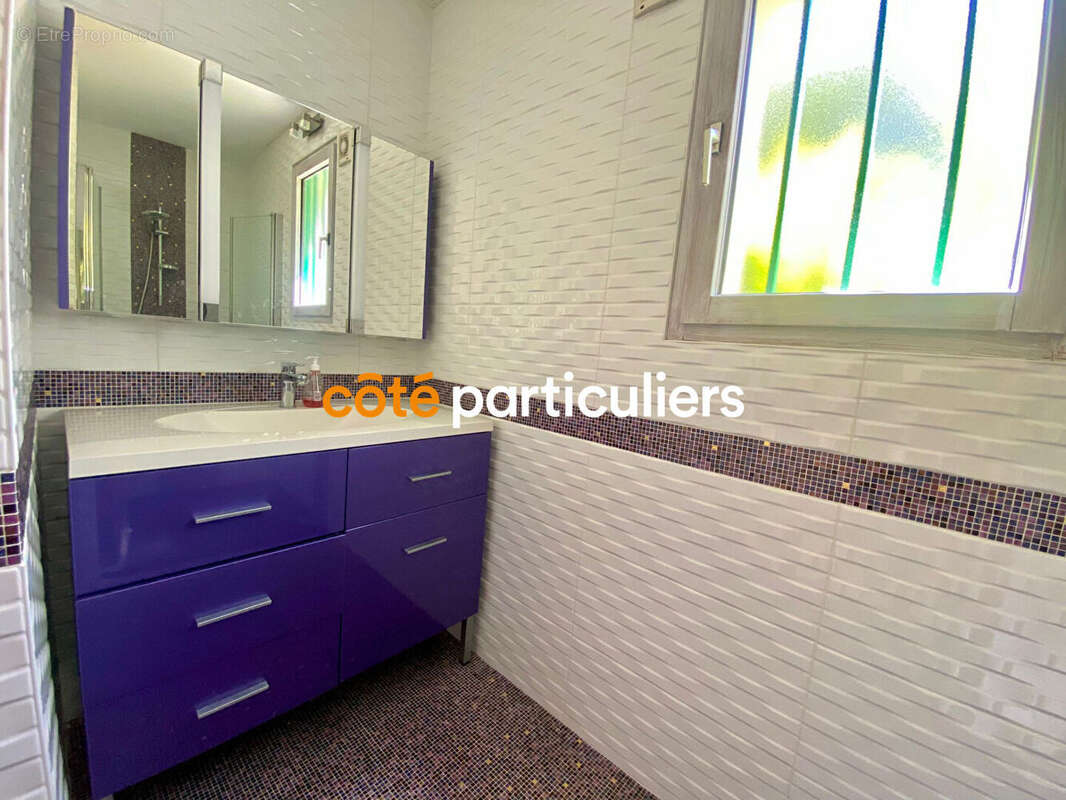 Maison à SAINT-SULPICE-DE-ROYAN