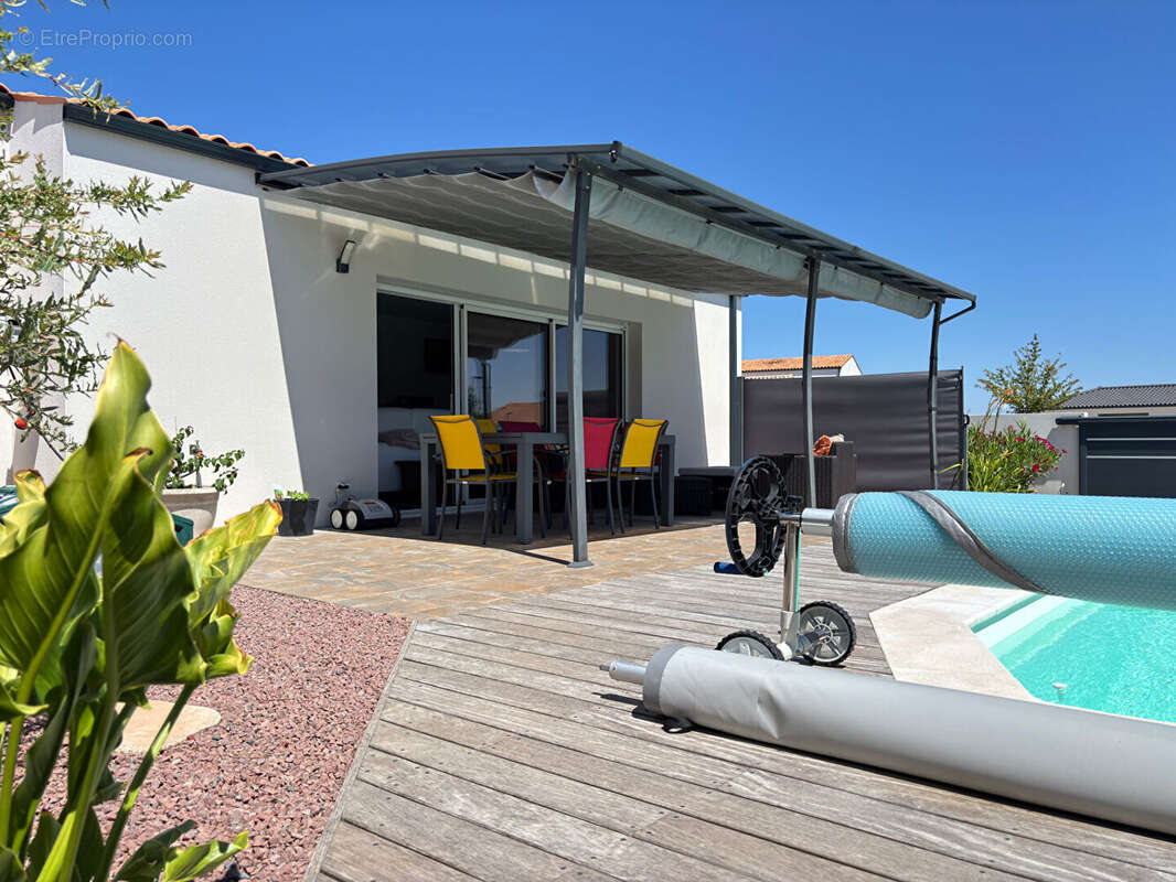 Maison à SAINT-SULPICE-DE-ROYAN