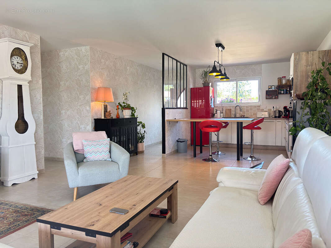 Maison à SAINT-SULPICE-DE-ROYAN