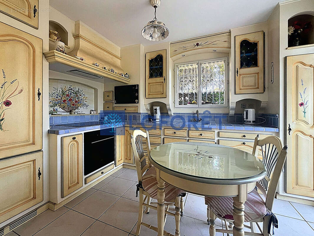 Maison à SIX-FOURS-LES-PLAGES