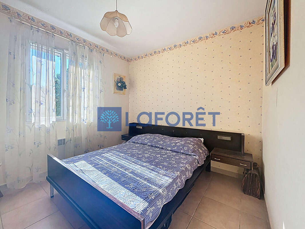 Maison à SIX-FOURS-LES-PLAGES