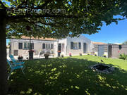 Maison à PORT-DES-BARQUES