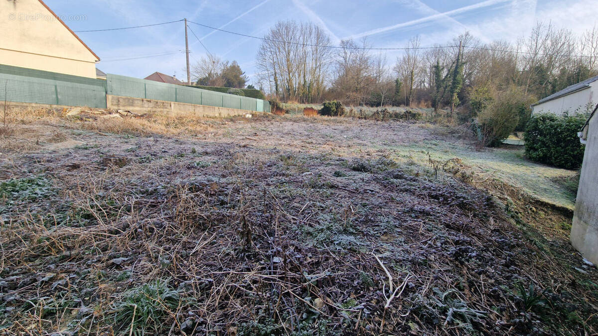 Terrain à BREUILLET