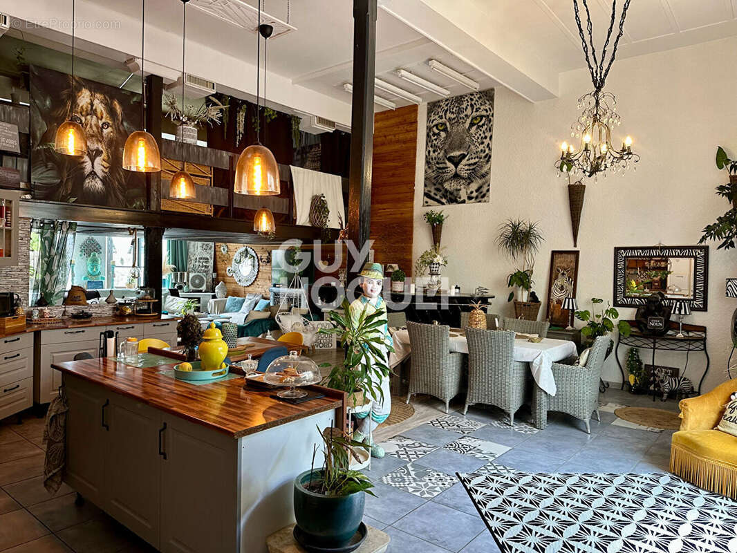 Appartement à CARCASSONNE