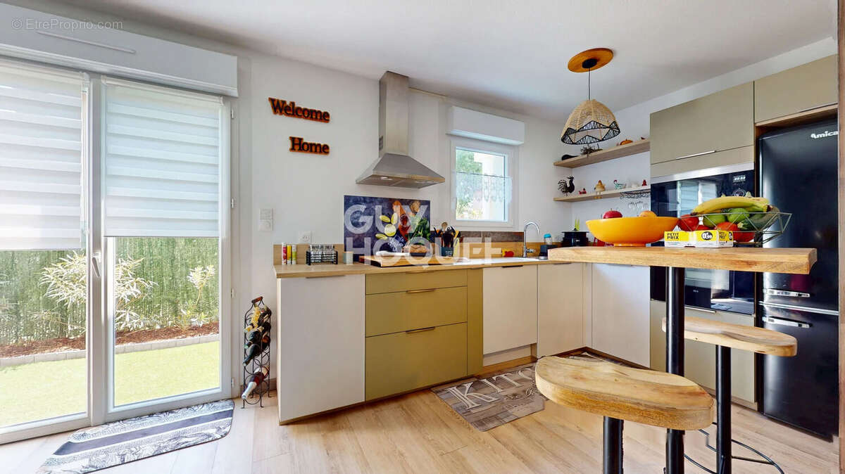 Maison à L&#039;ISLE-SUR-LA-SORGUE