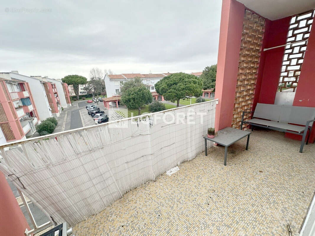 Appartement à LATTES