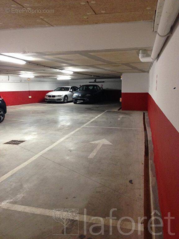 Parking à ALFORTVILLE