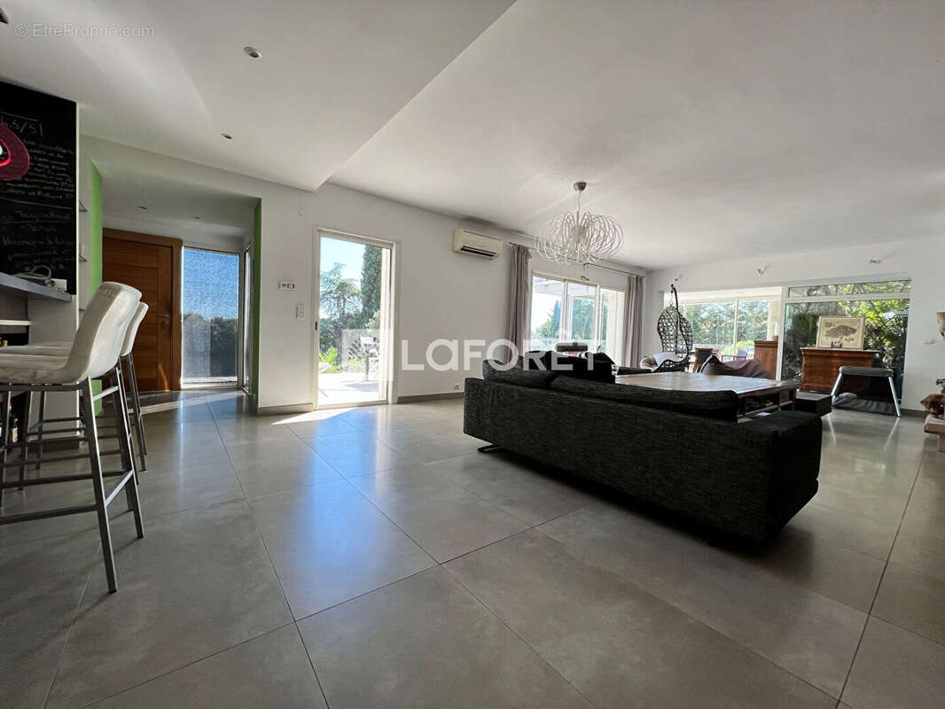 Maison à CASTELNAU-LE-LEZ