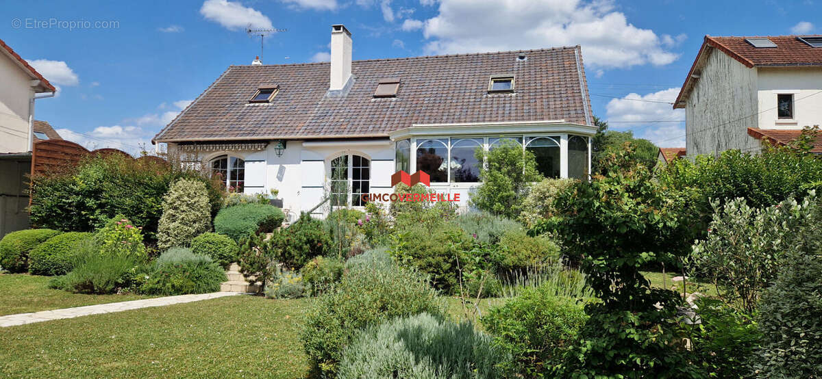 Maison à CONFLANS-SAINTE-HONORINE