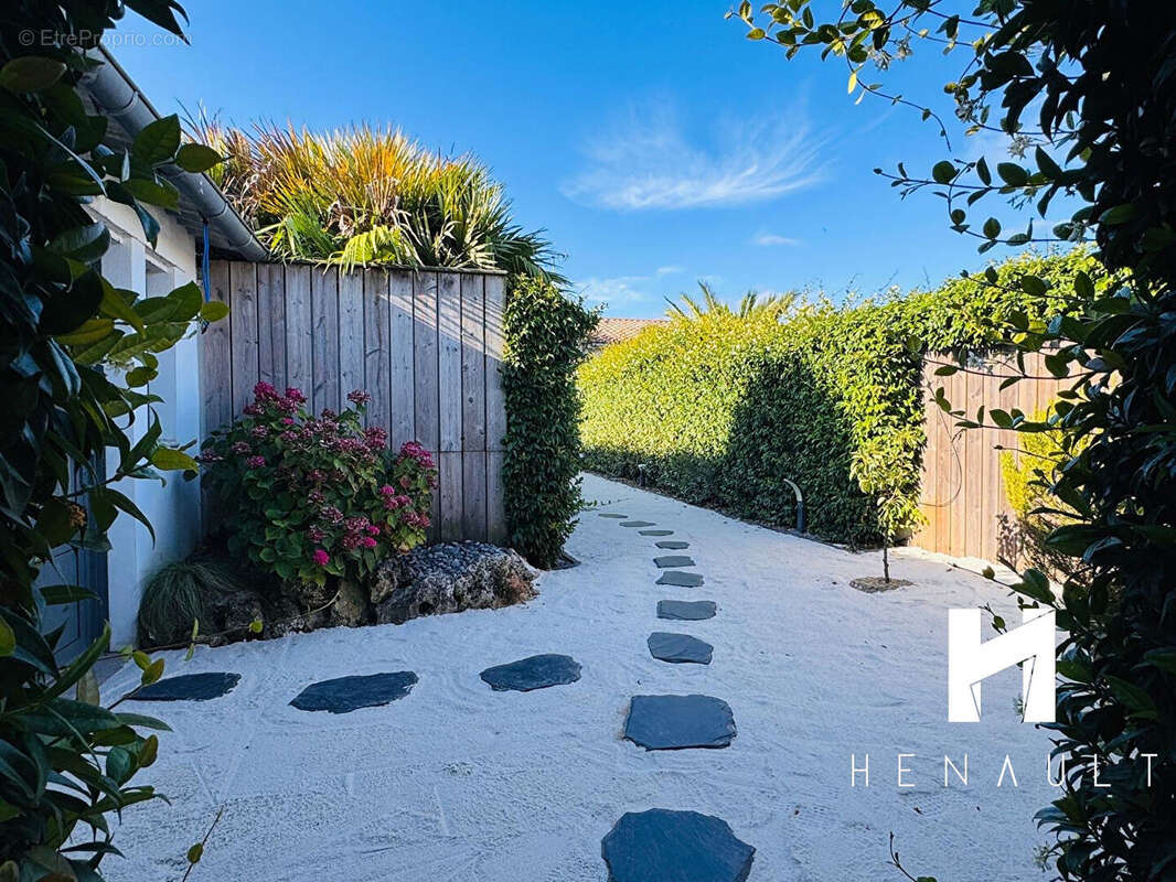 Maison à SAINTE-MARIE-DE-RE