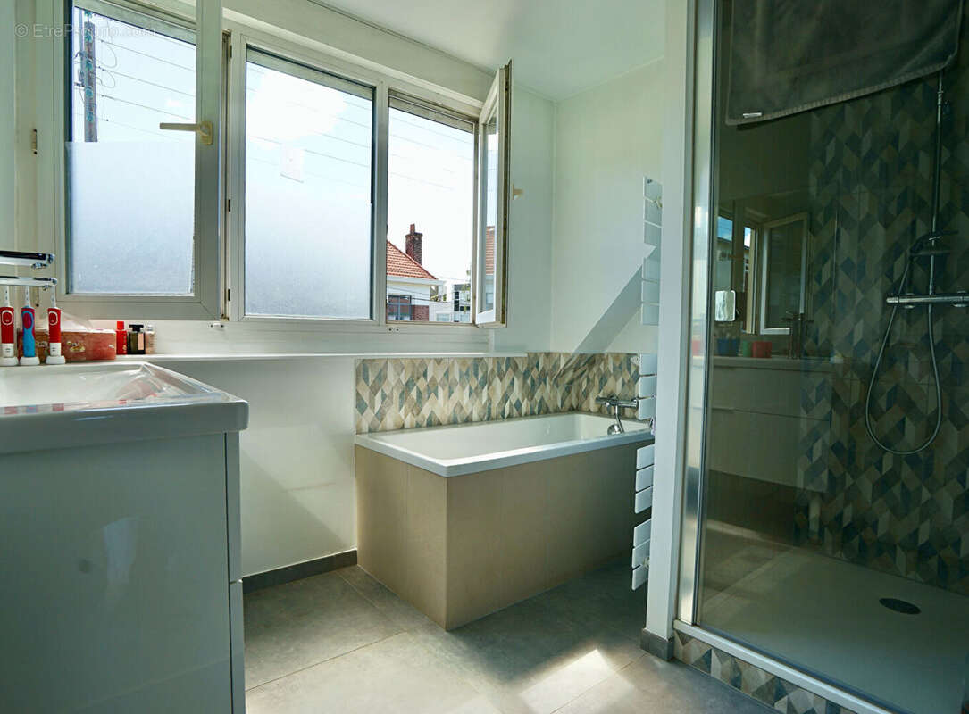 Maison à MARCQ-EN-BAROEUL