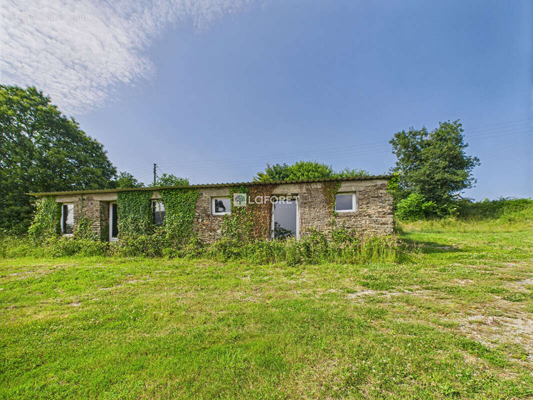 Maison à PLONEVEZ-DU-FAOU