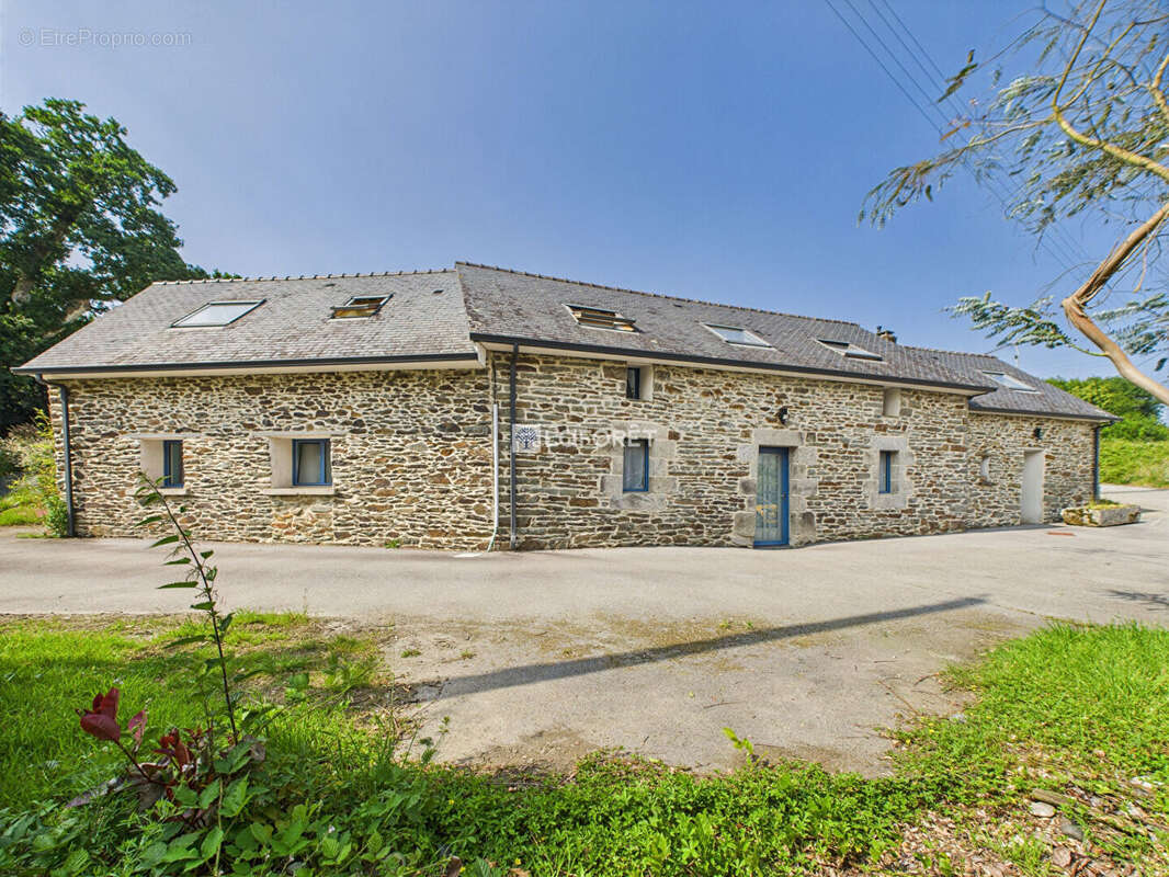 Maison à PLONEVEZ-DU-FAOU