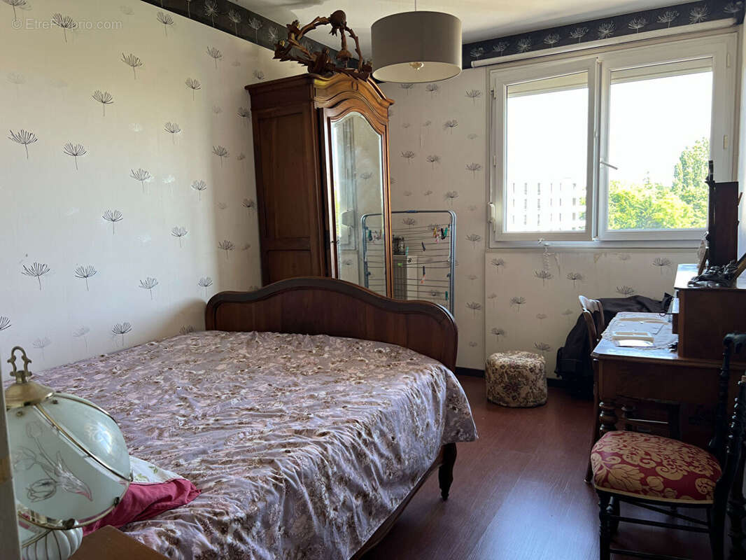 Appartement à CHEVIGNY-SAINT-SAUVEUR