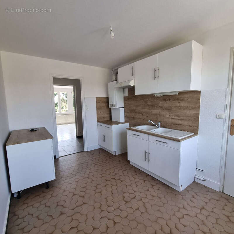 Appartement à PARAY-LE-MONIAL