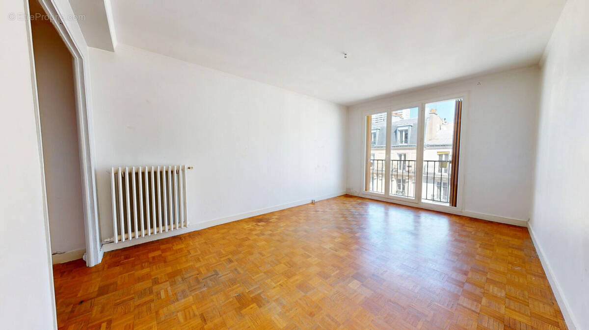 Appartement à PARIS-19E