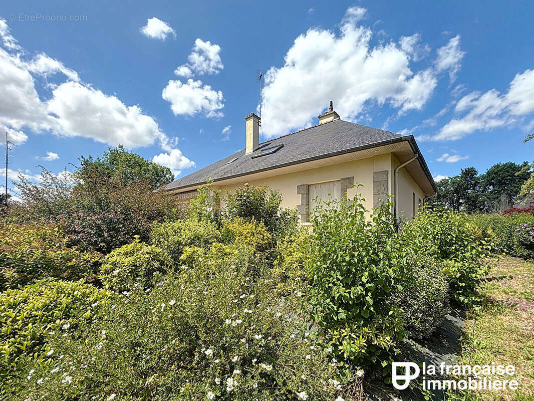 Maison à THORIGNE-FOUILLARD