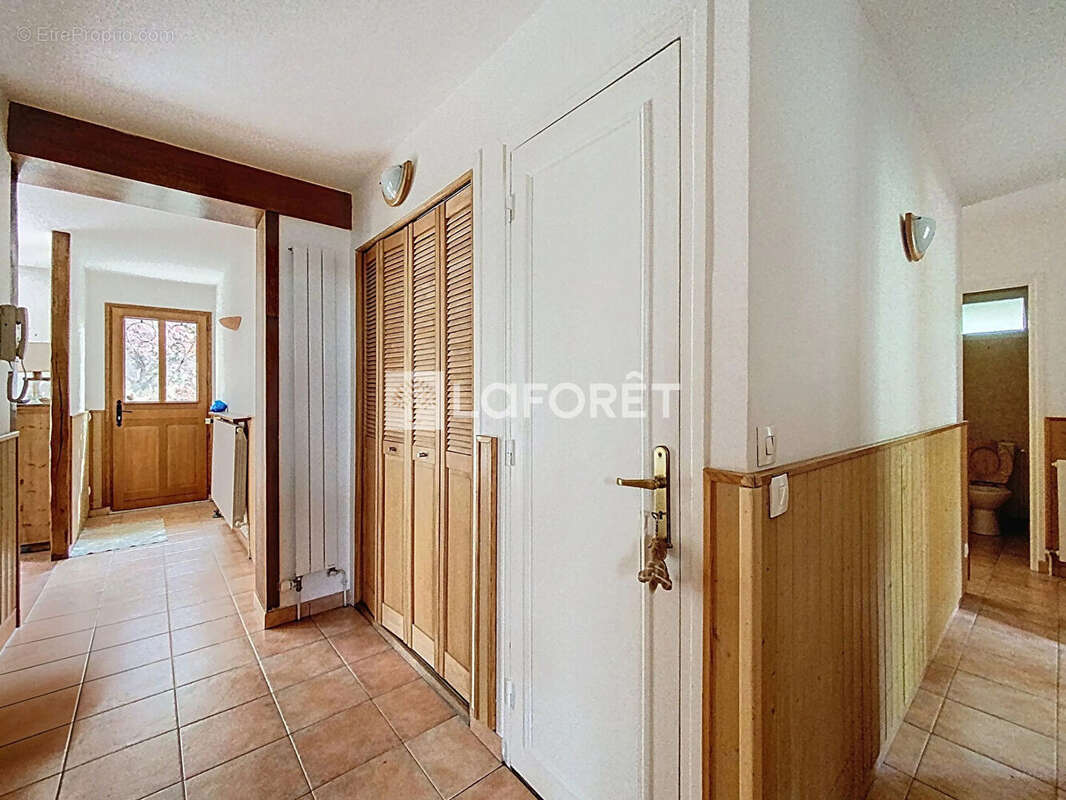 Maison à VERNEUIL-SUR-SEINE