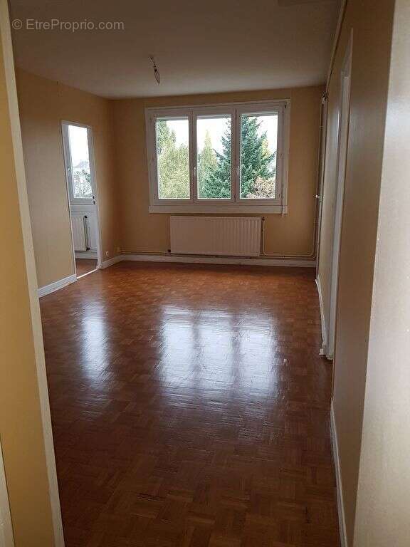 Appartement à MANTES-LA-VILLE