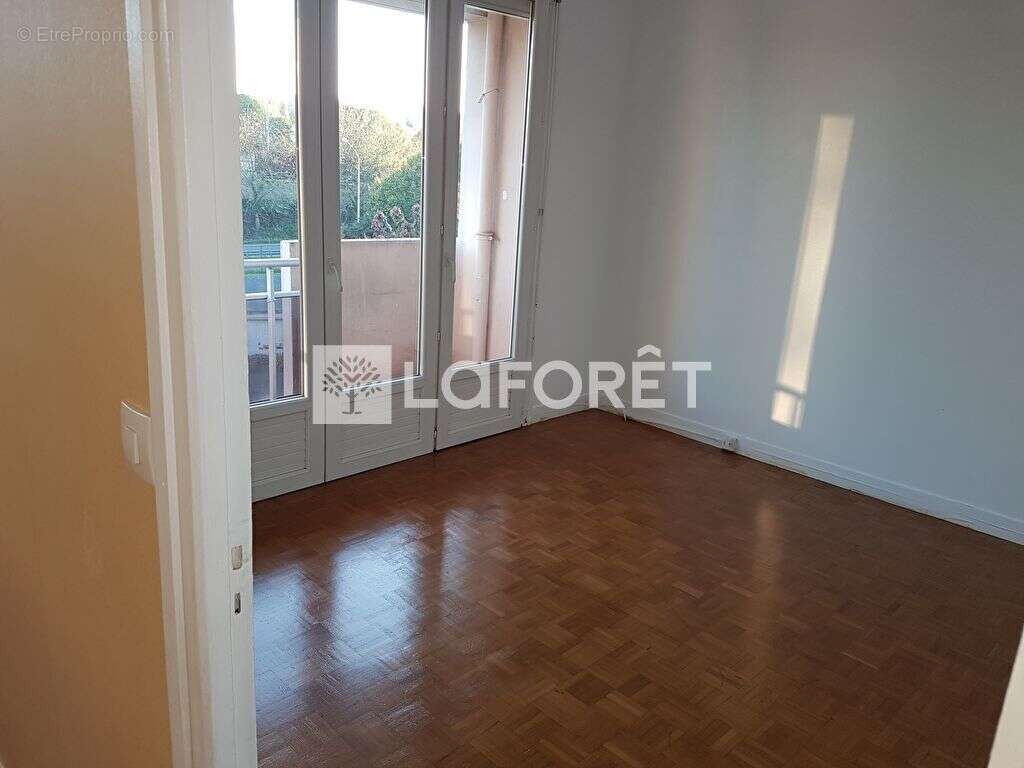 Appartement à MANTES-LA-VILLE