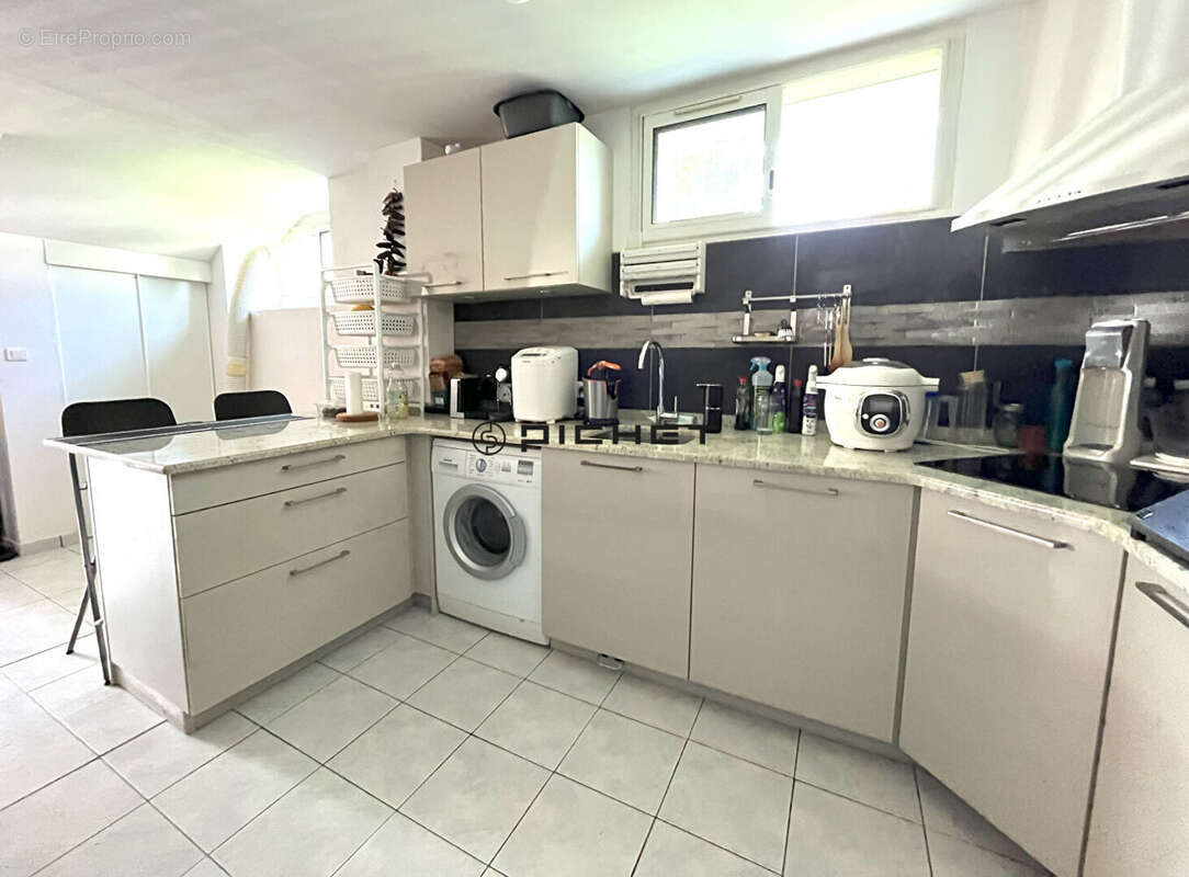 Appartement à USTARITZ