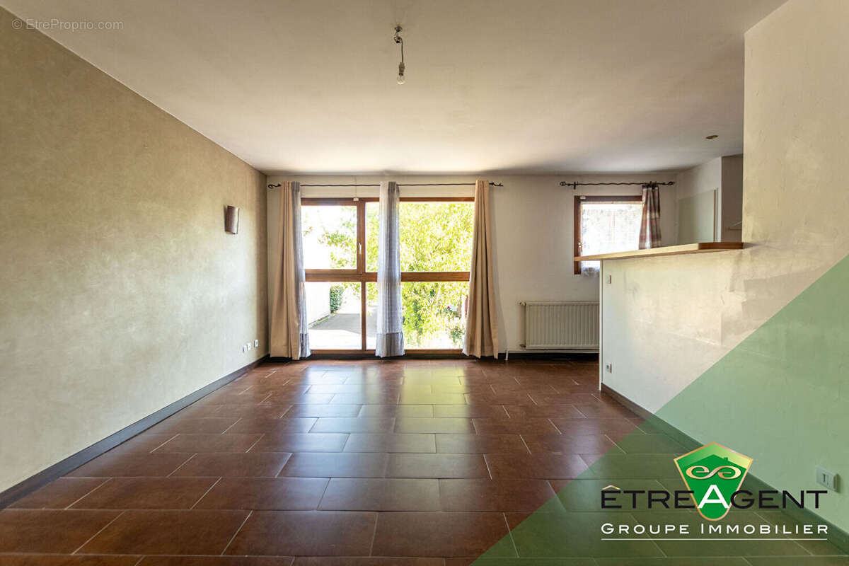 Appartement à PLAISIR