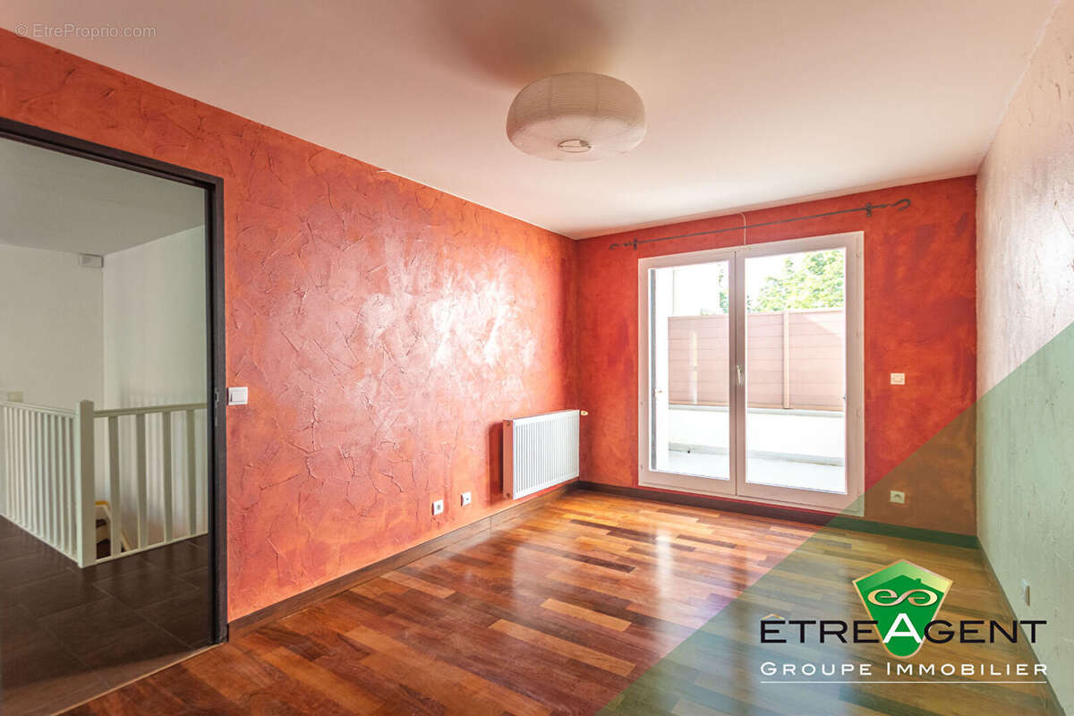 Appartement à PLAISIR