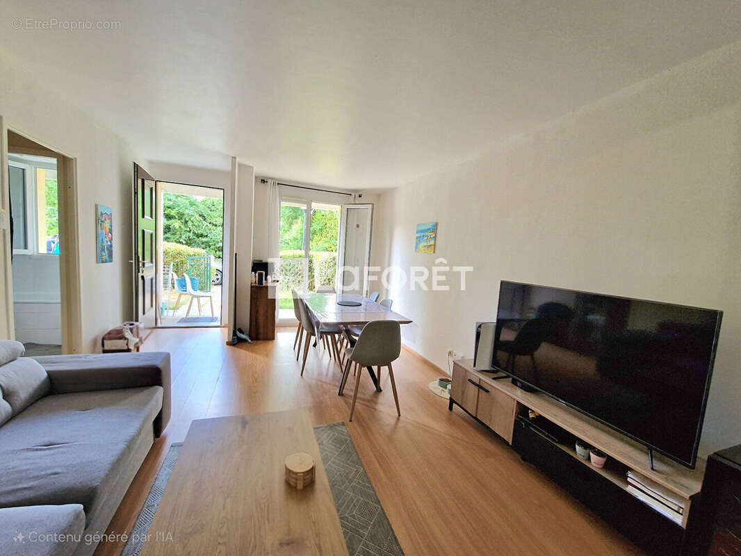 Appartement à CONDAT-SUR-VIENNE