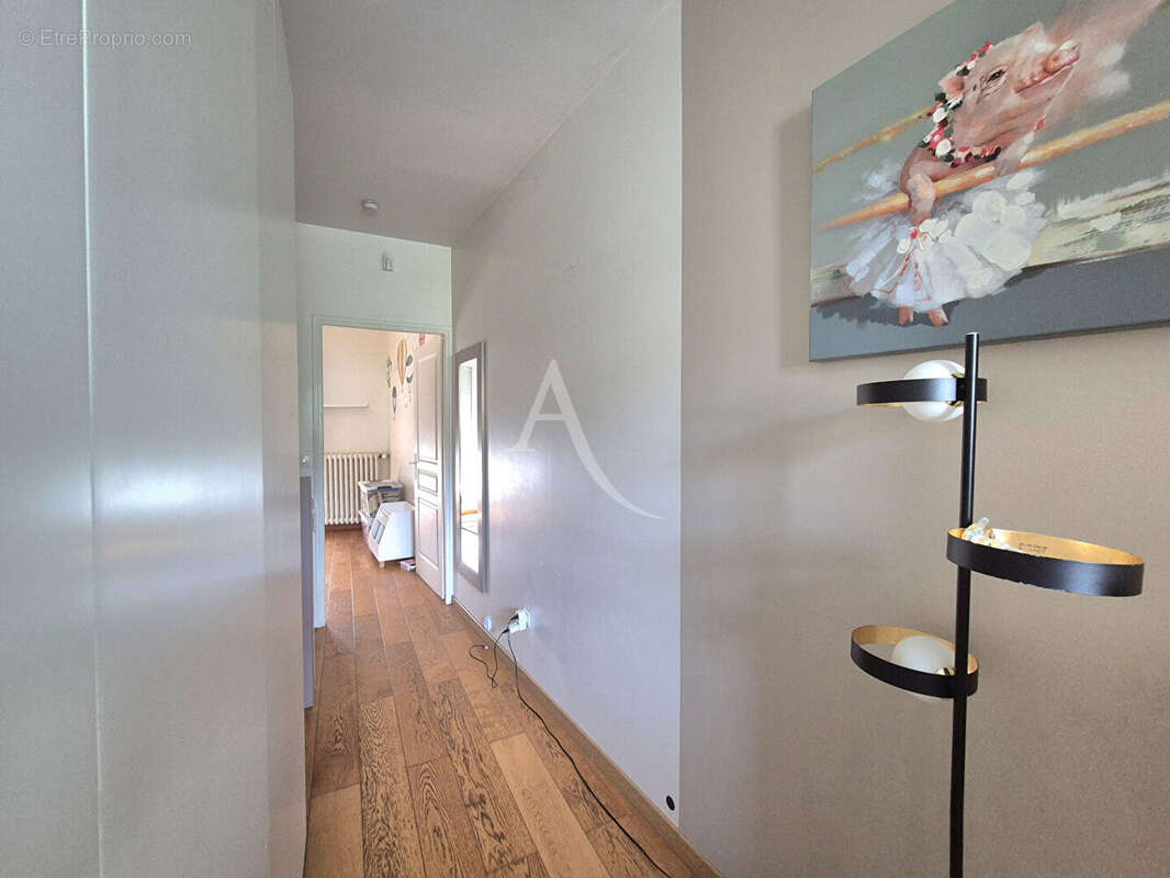 Maison à LE PERREUX-SUR-MARNE