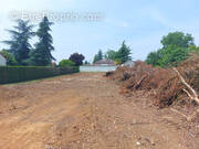 Terrain à LES AIX-D&#039;ANGILLON