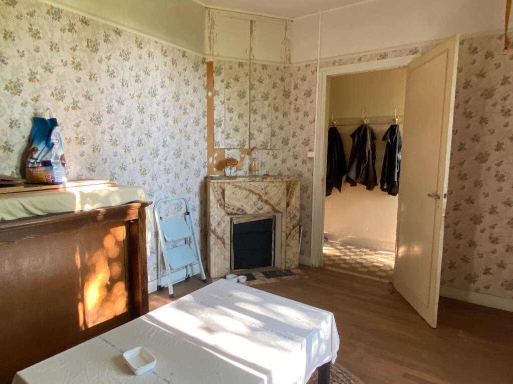 Maison à CHARENTON-DU-CHER