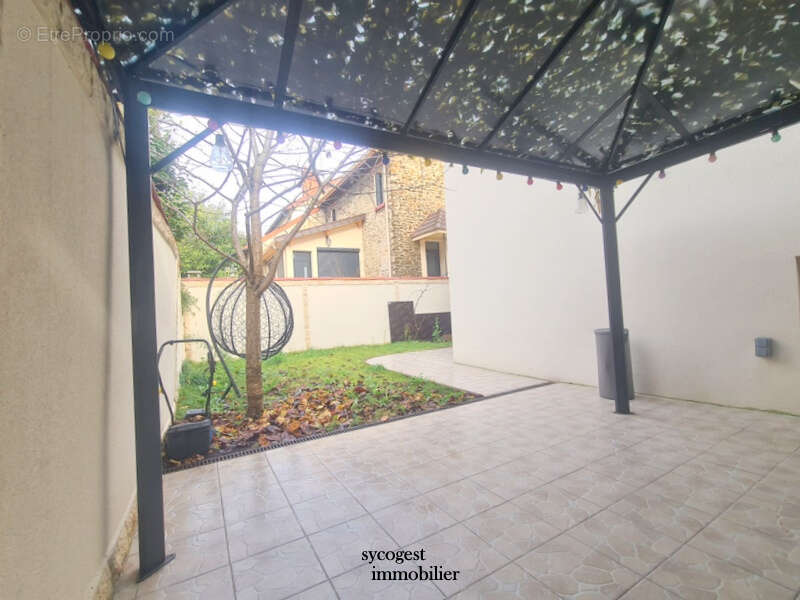 Maison à NOISY-LE-SEC